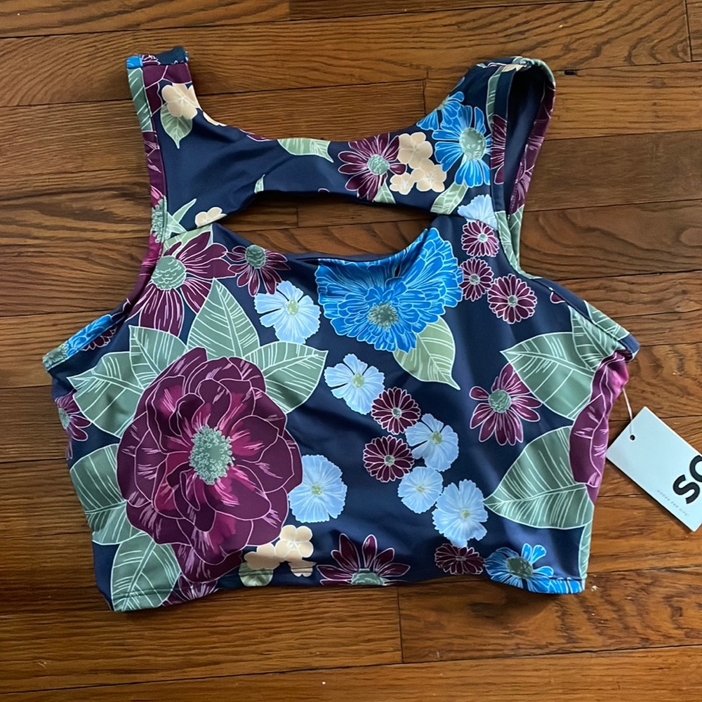 NWT sports bra crop top floral